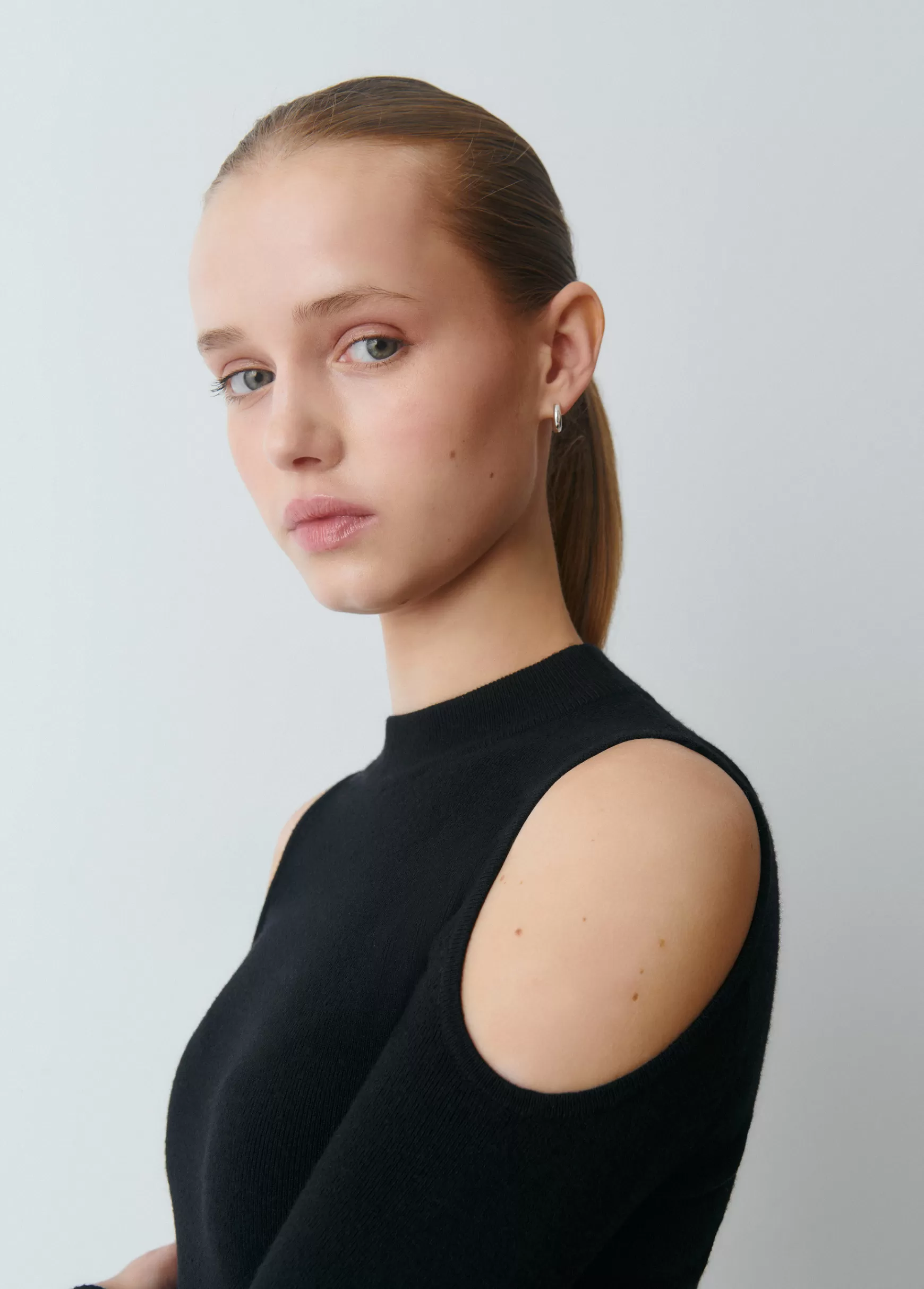 Brownie Camisola cut out ombros- Camisolas | Malha