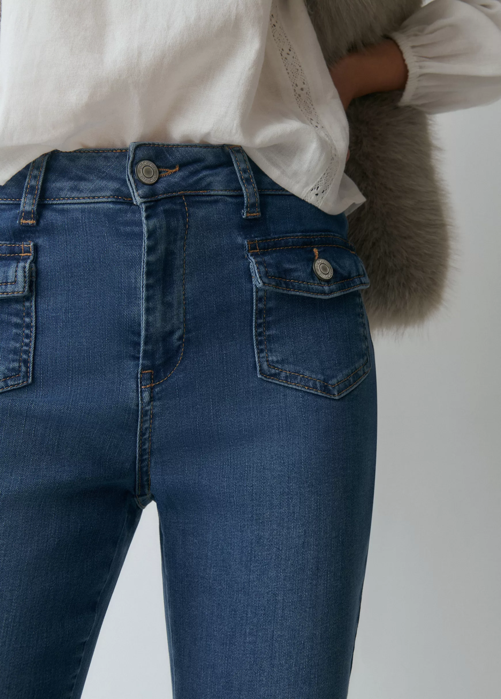 Brownie Jeans bolsos frontais- Jeans