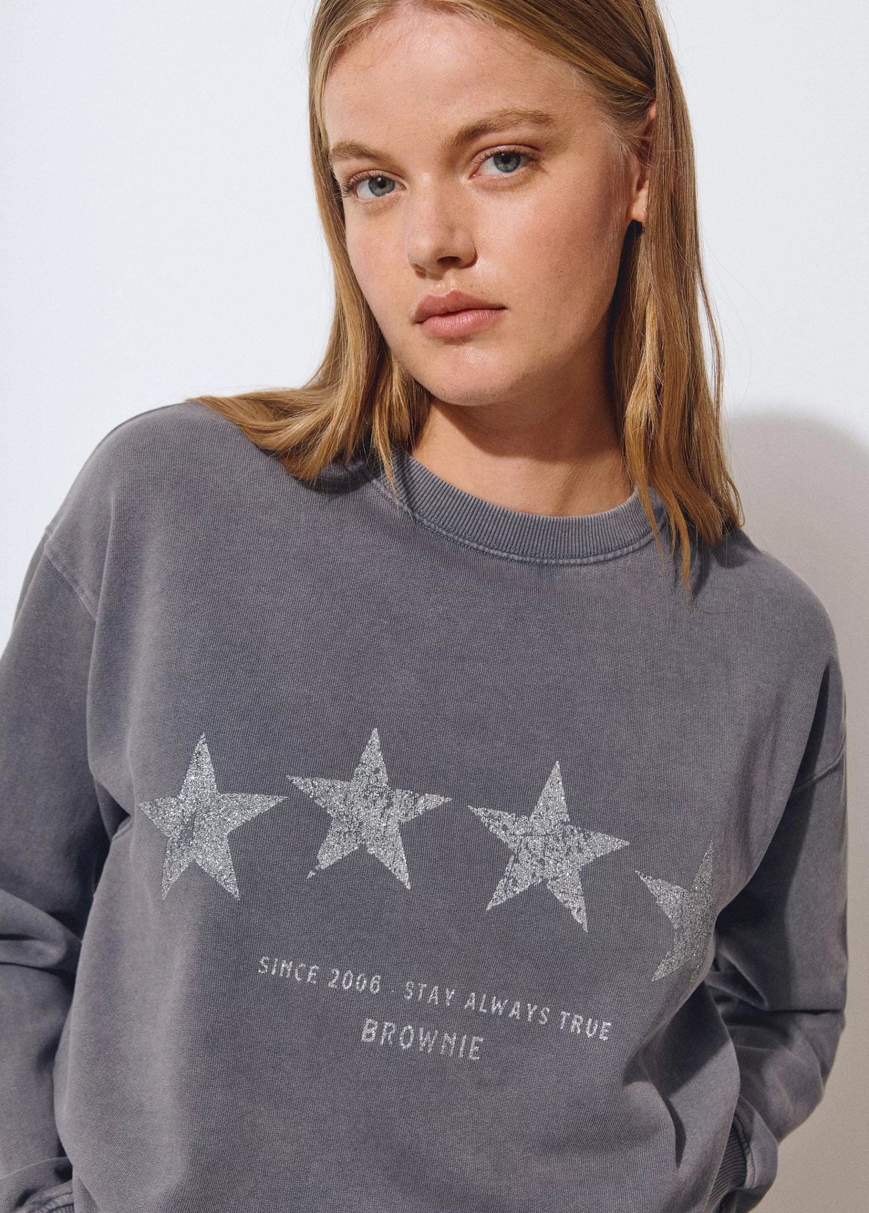 Brownie Sweatshirt print estrelas- Sweatshirts