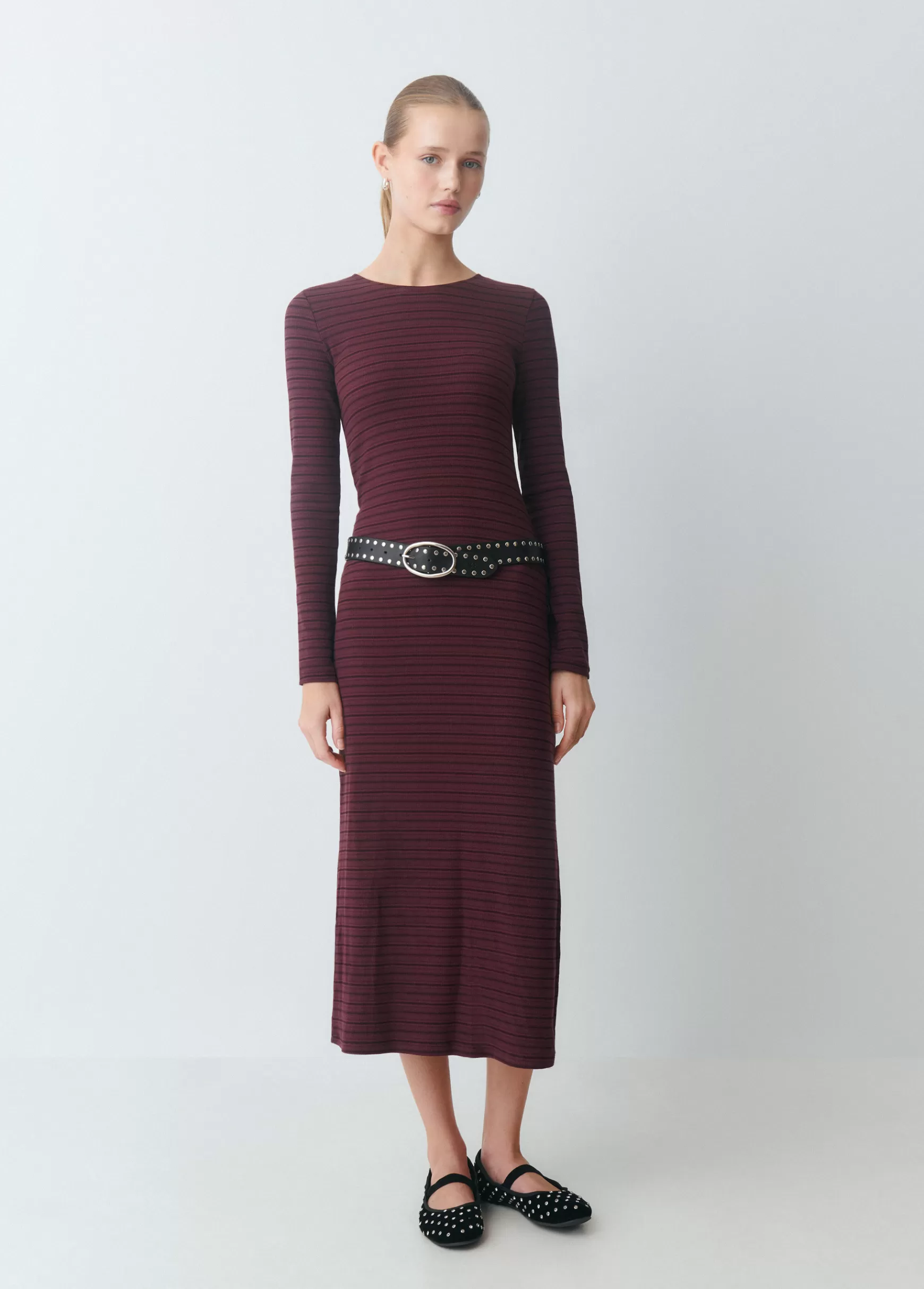 Brownie Vestido midi rib risca tecida- Vestidos Y Macacões
