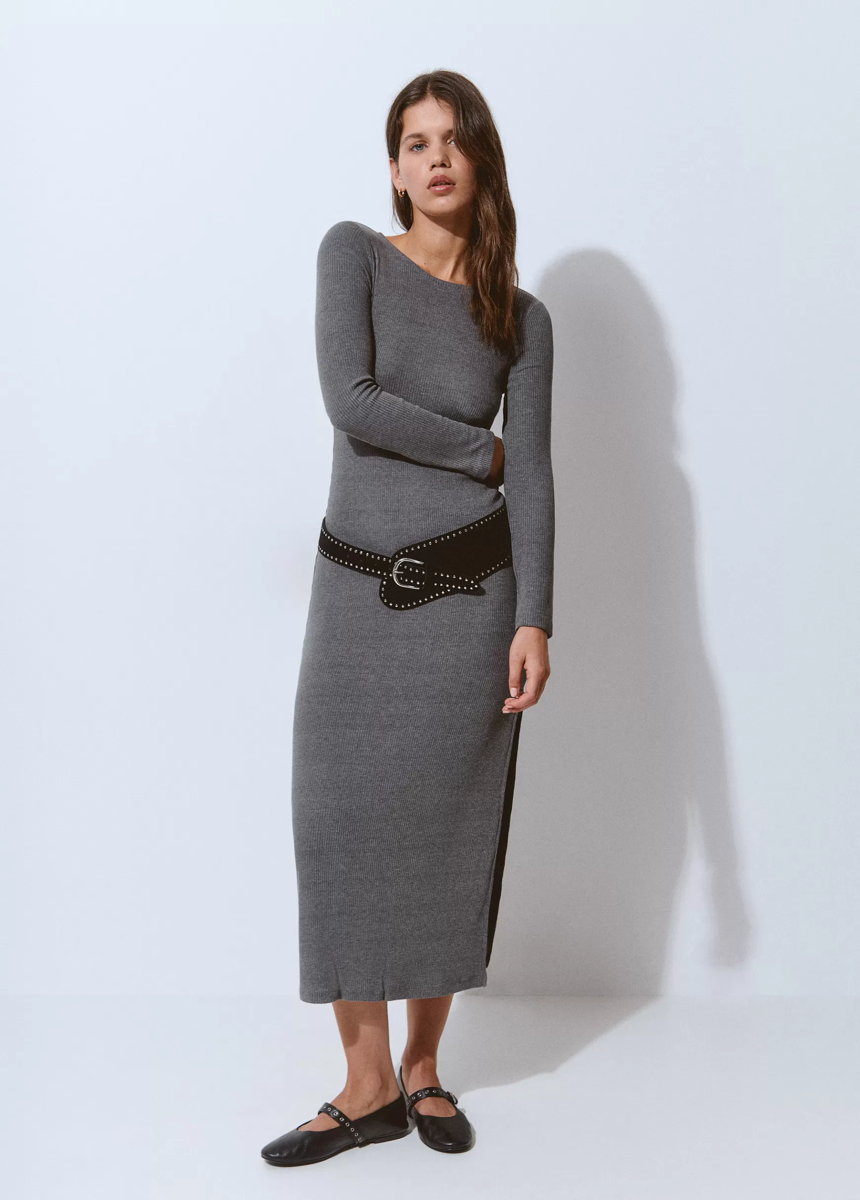 Brownie Vestido rib comprimento midi- Vestidos Y Macacões